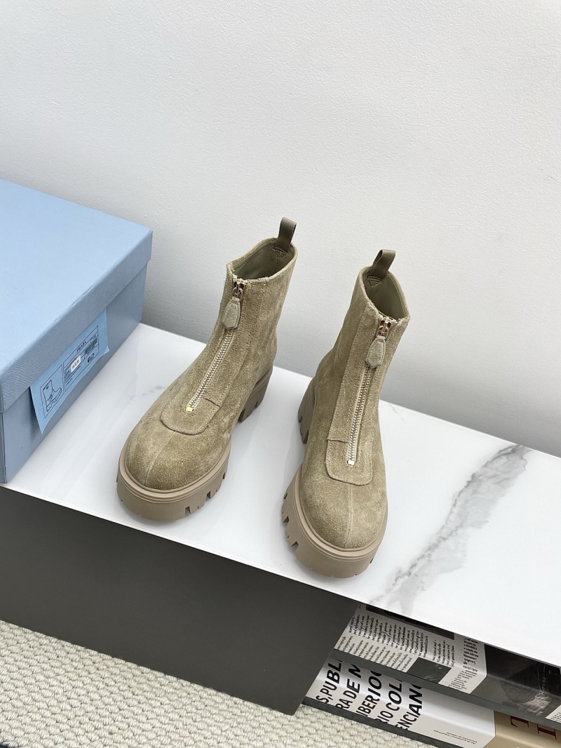Pra*a boots